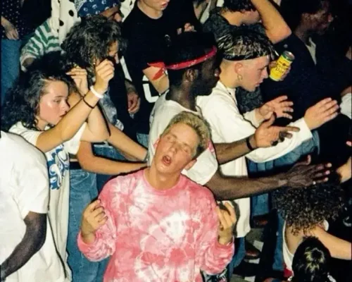 4360c3a160c0d49bcad009c2eb1dae64 (1)